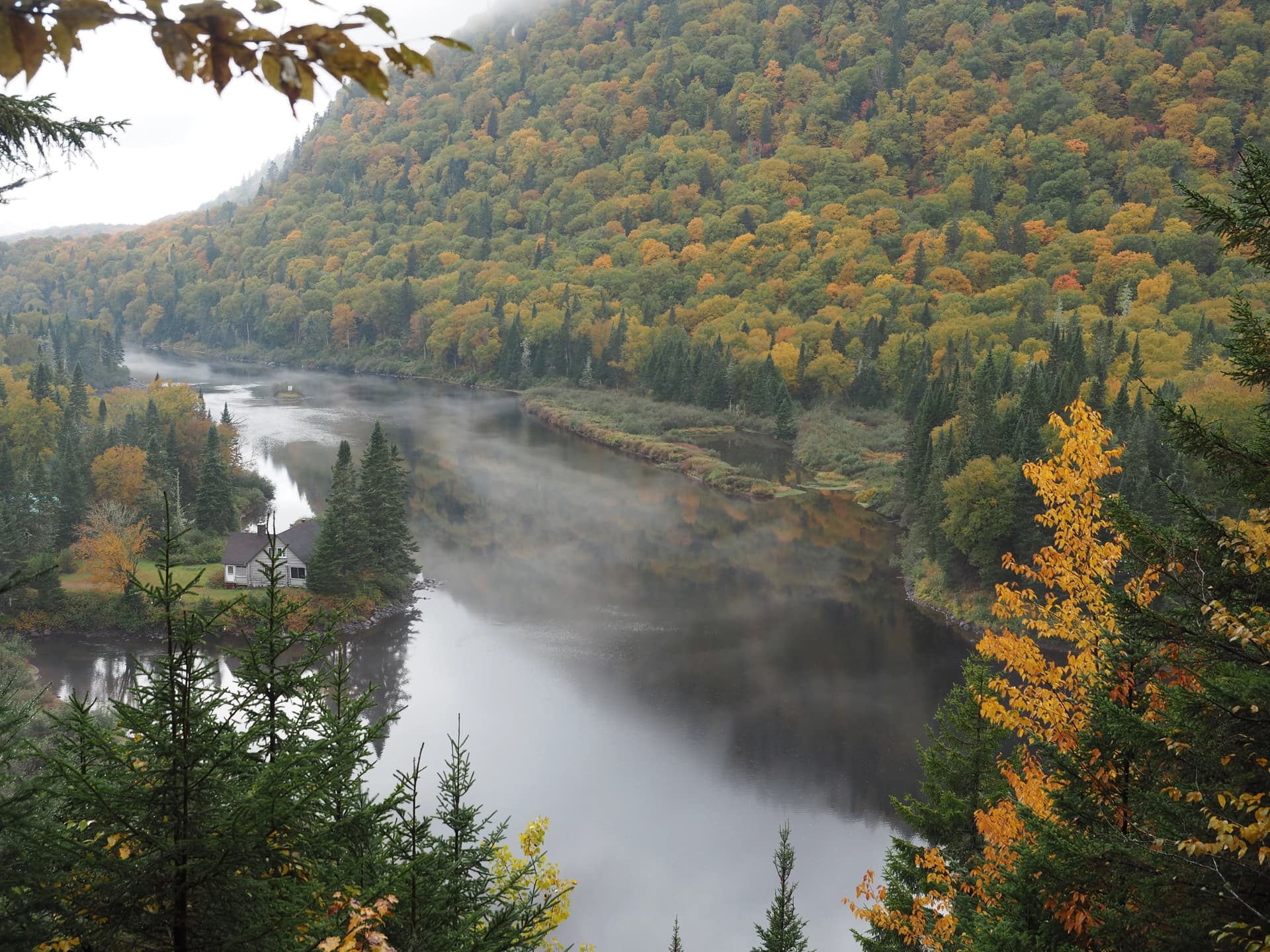 Parc de la Jacques Cartier, Sentier Le Confluent puis sentier de L'éperon (2h)