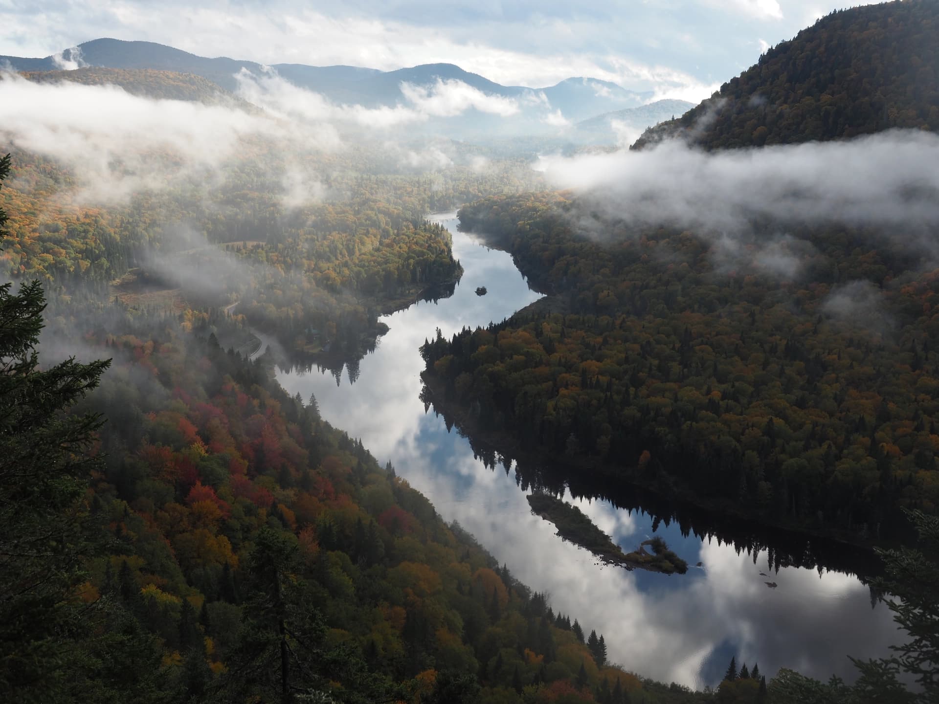 Parc de la Jacques Cartier, Sentier Le Confluent puis sentier de L'éperon (2h)