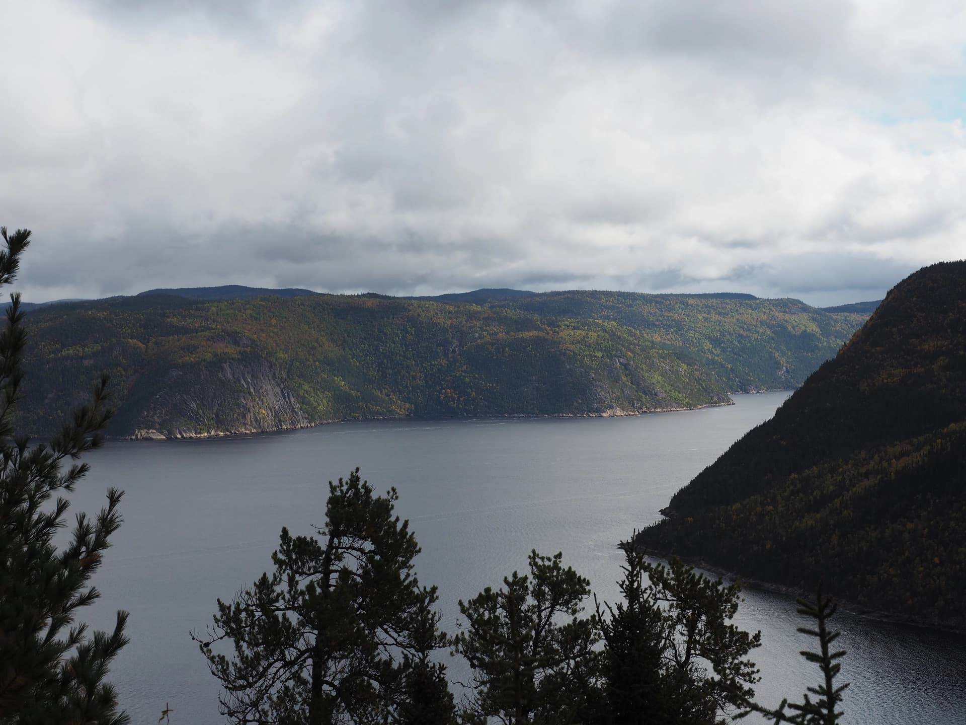 Parc du fjord de Saguenay, sentier de la Statue (4h)