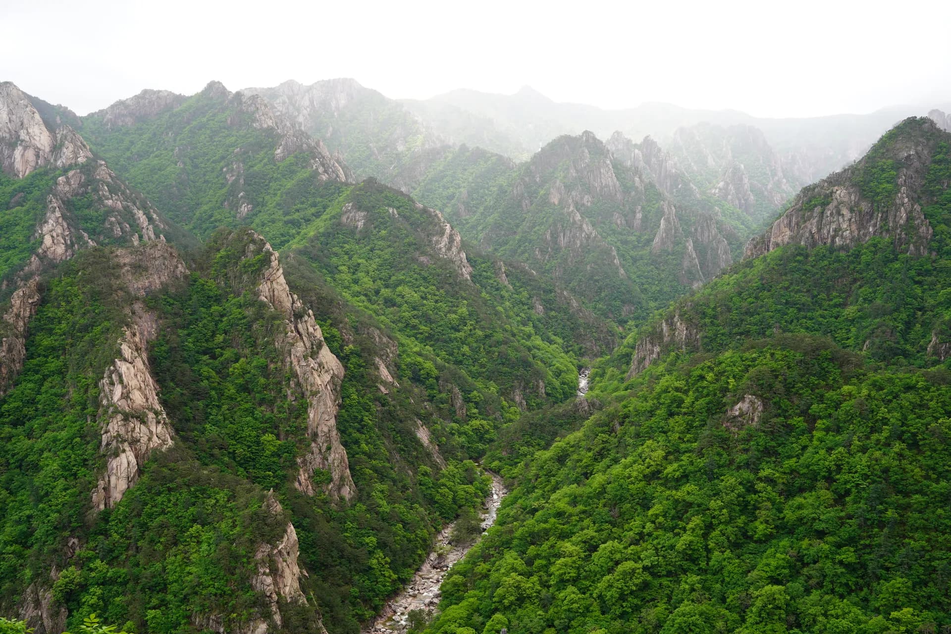 View of Seroaksan National Park after having already climbed to the summit