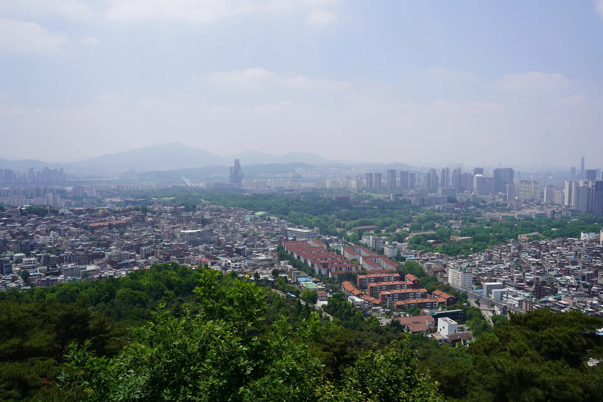 Mardi 21 mai : marche sur l'une des collines de Séoul avec City walk Namsan 6 km