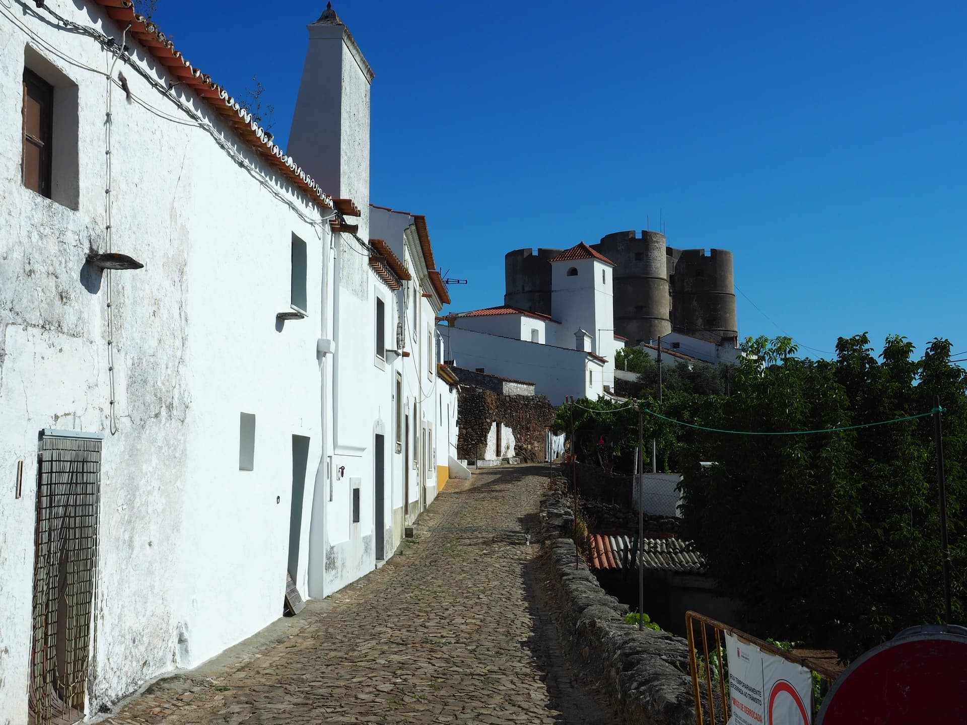 Le chateau d'Evora Monte (Castelo de Évora Monte)