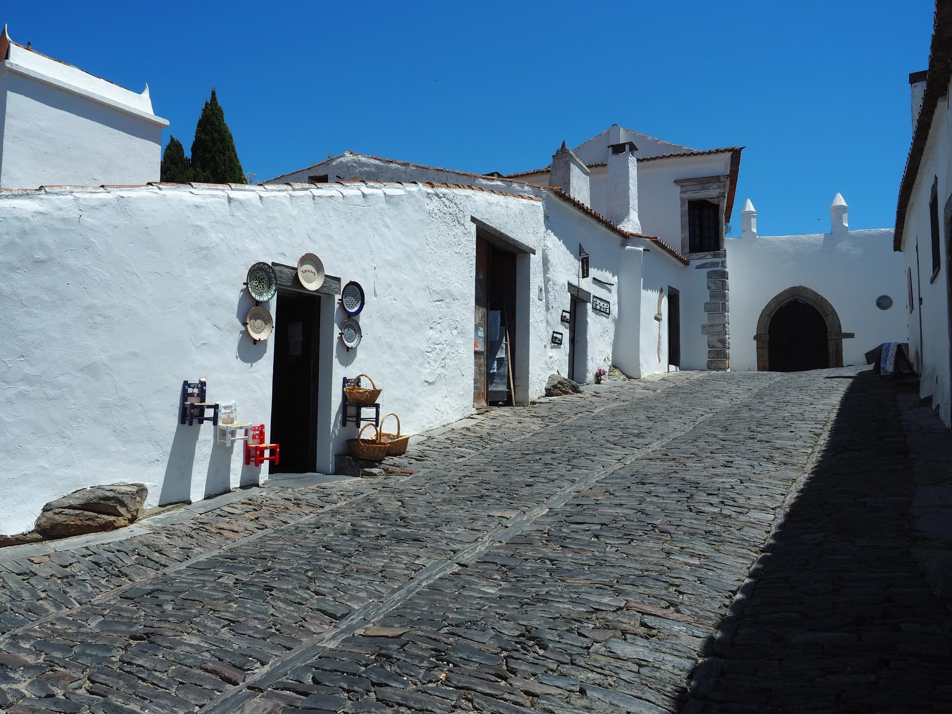 Rue pavée du village médiéval de Monsaraz