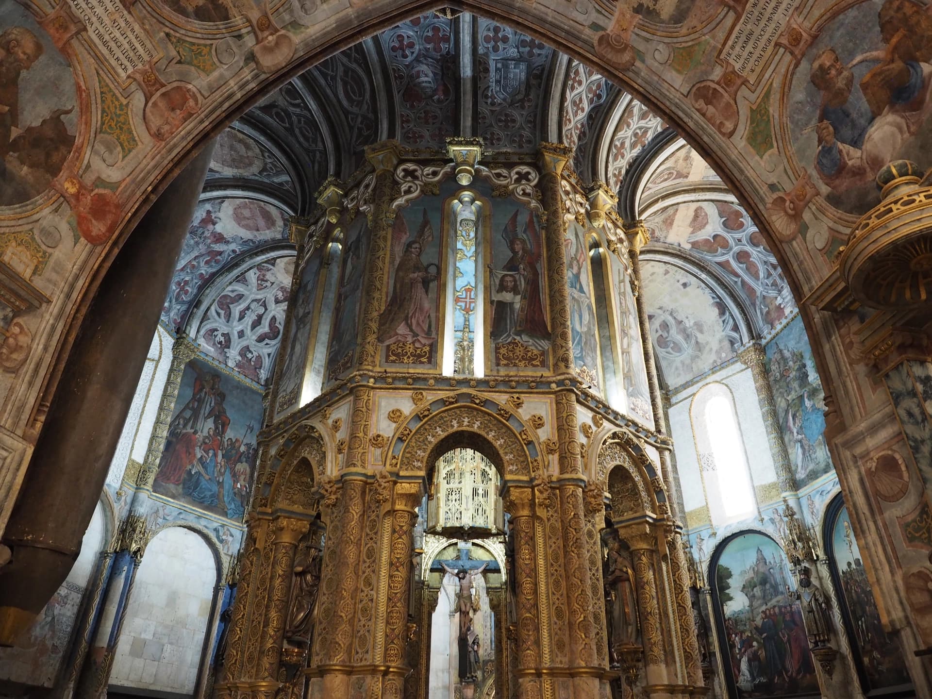 Salle du chateau des Templiers (Convento de Cristo)