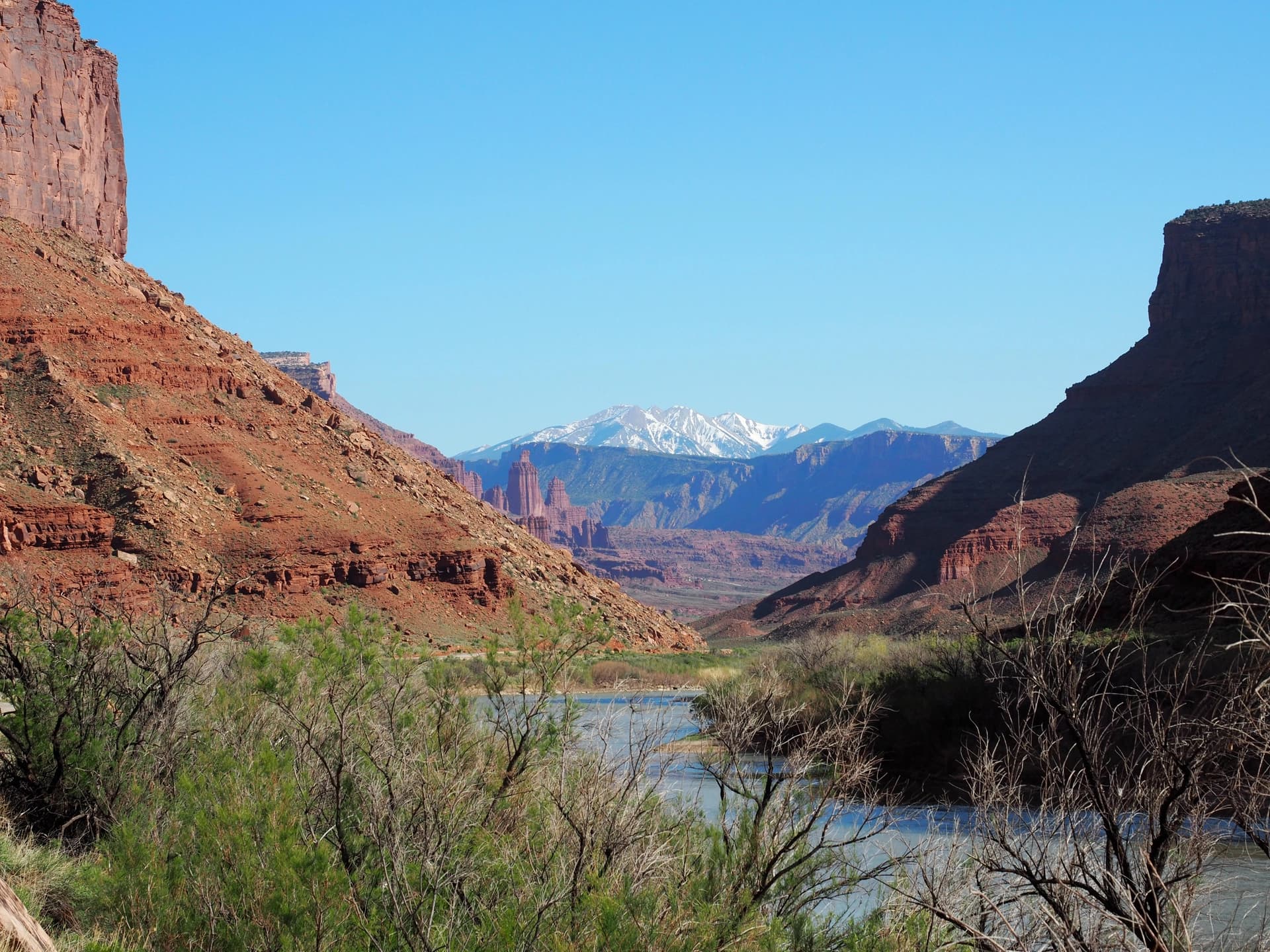 Fisher Towers Campground, Colorado river